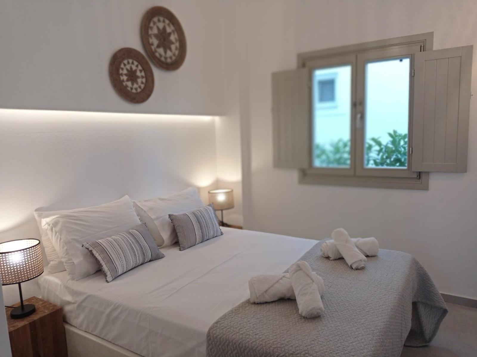 Θέαστρον - Theastron House With Great View In Chora Lägenhet Pera Gyalos Exteriör bild